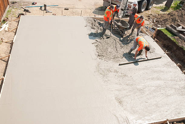 Best Concrete Installation Cost  in Buffalo, MO